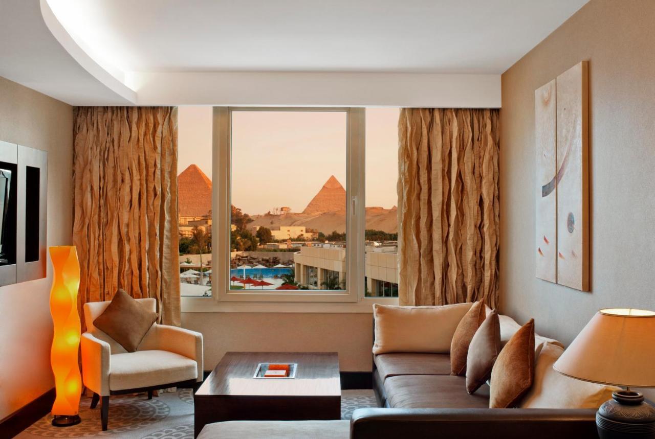 Le Meridien Pyramids Hotel & Spa Giza Quarto foto